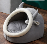 Cozy Cat Nest - Soft Plush Cave Bed for Indoor Cats