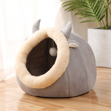 Cozy Cat Nest - Soft Plush Cave Bed for Indoor Cats